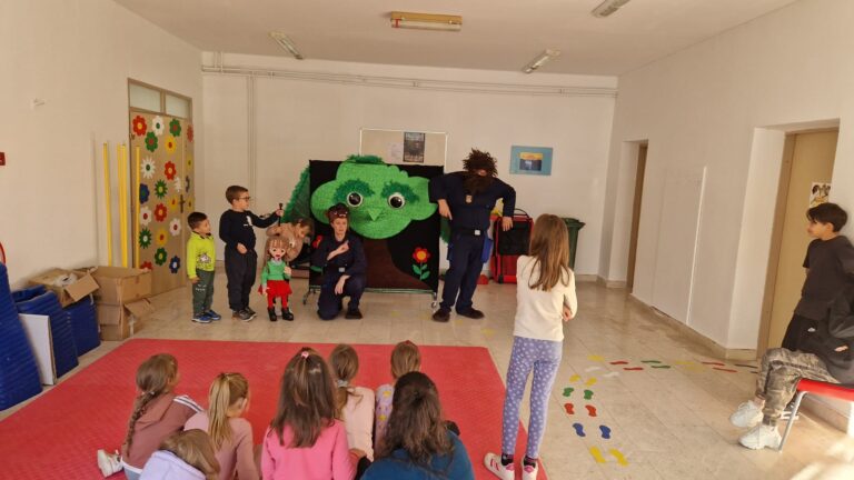 Prva lutkarska predstava u Kijevu